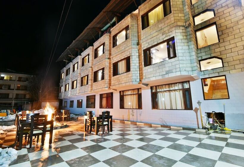 Fotos del hotel Kapoor Resort:  23