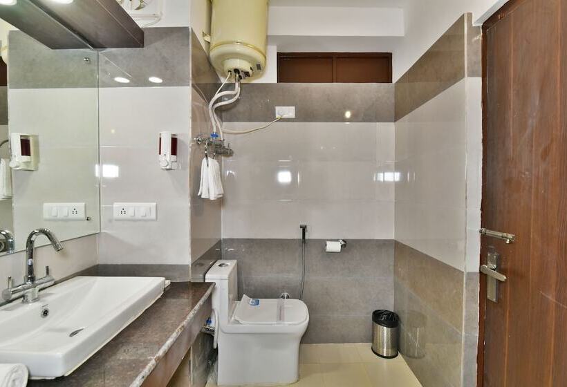 Fotos del hotel Kapoor Resort:  8