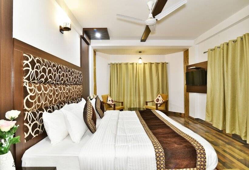 Fotos del hotel Kapoor Resort:  5