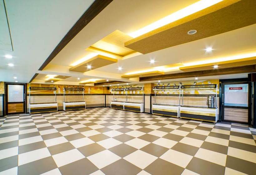 Fotos del hotel Treebo Trend Rajathadri Palace:  6