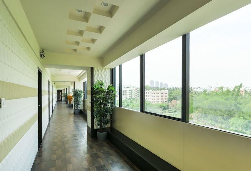 Fotos del hotel Treebo Trend Rajathadri Palace:  12