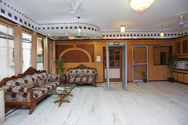 Fotos del hotel Oyo 10557 Modesty Le Mount:  11