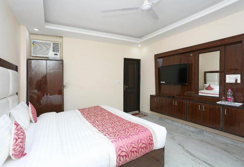 Fotos del hotel Oyo 10557 Modesty Le Mount:  8