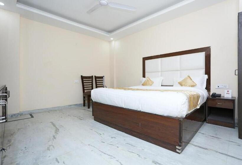 Fotos del hotel Oyo 10557 Modesty Le Mount:  22