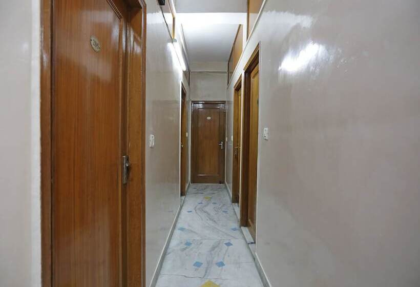 Fotos del hotel Oyo 12190 Blue Umbrella:  15