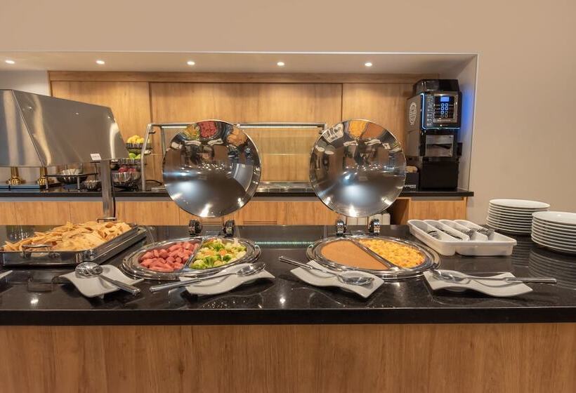 Fotos del hotel City Plus Chihuahua:  2