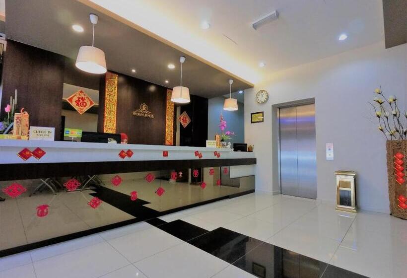 Fotos del hotel Royale  Batu Gajah:  12