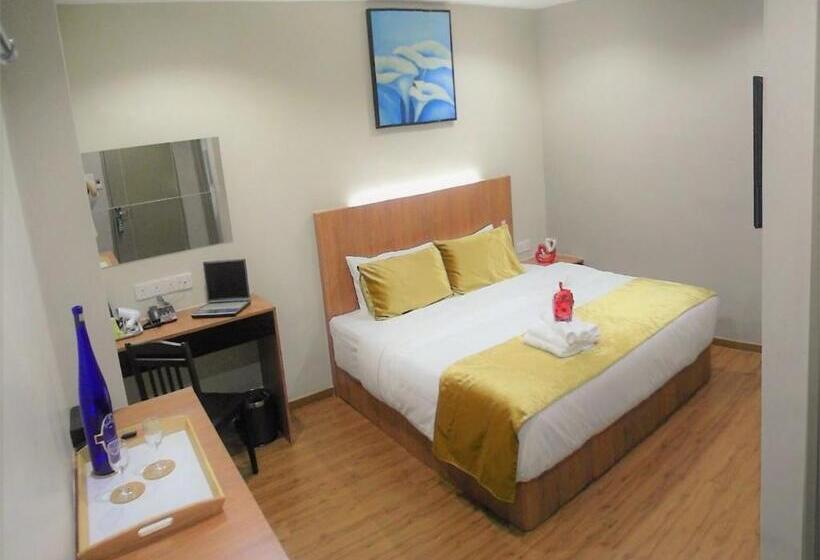 Fotos del hotel Royale  Batu Gajah:  18