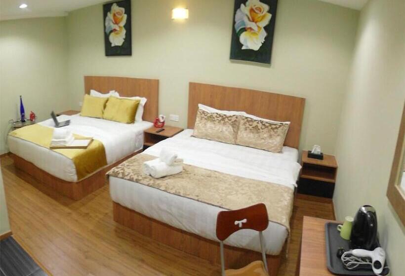 Fotos del hotel Royale  Batu Gajah:  20