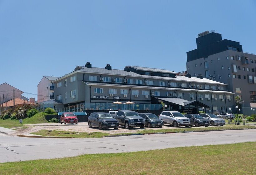 Fotos del hotel Aatrac:  6