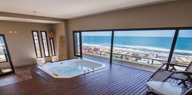 Fotos del hotel Aatrac:  21