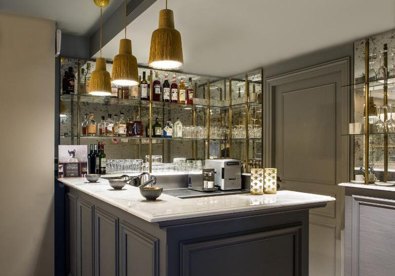 Fotos del hotel Charles V:  7