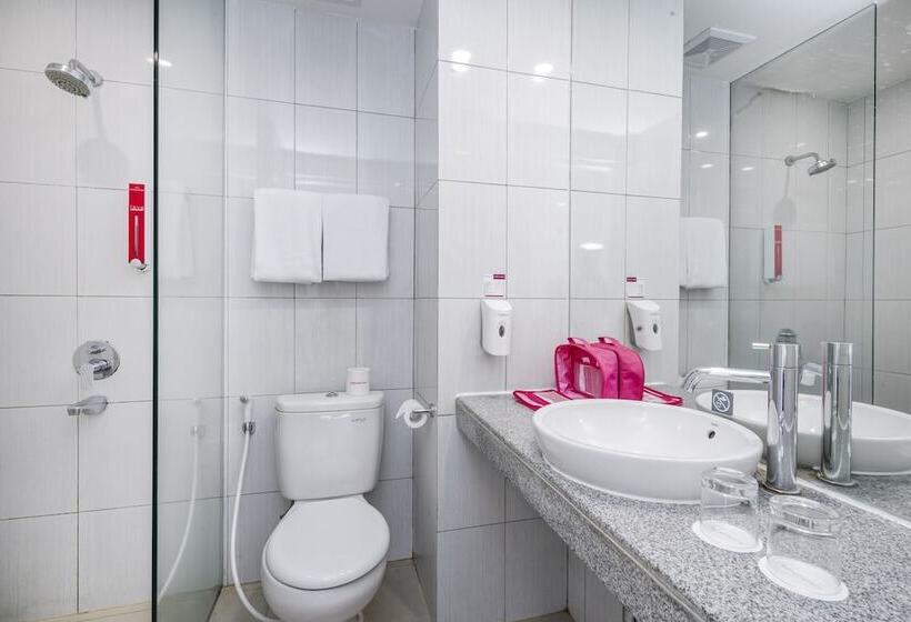 Fotos del hotel Fave Malang:  5