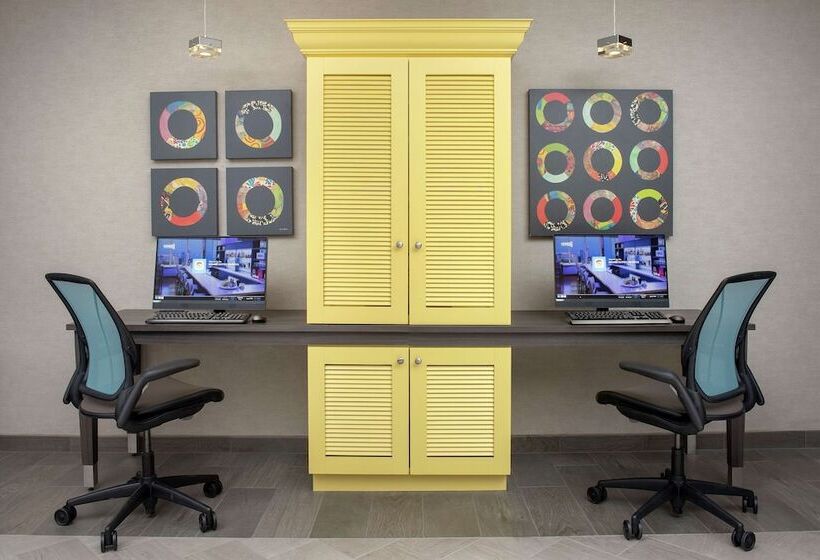 Fotos del hotel Home2 Suites By Hilton Phoenix Airport South:  19