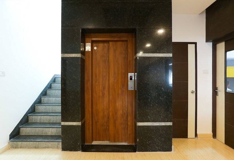 Fotos del hotel Treebo Trip Majestic Inn:  7