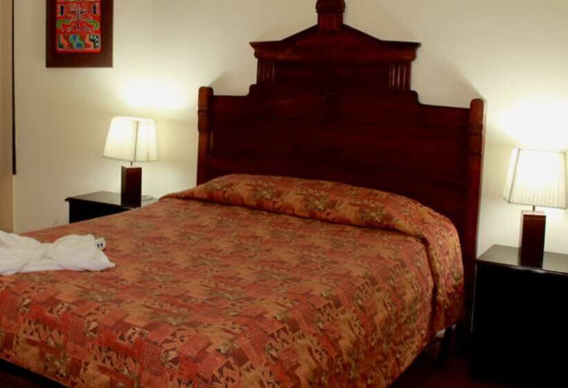 Fotos del hotel Alcázar Doña Victoria:  14