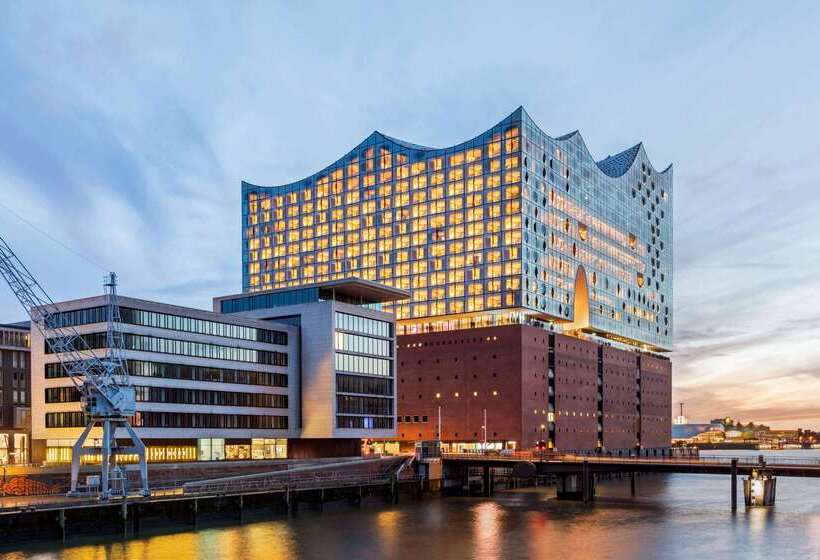 Fotos del hotel Super 8 By Wyndham Hamburg Mitte:  3