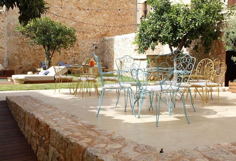 Fotos del hotel Ca Sa Tieta   De Interior:  6