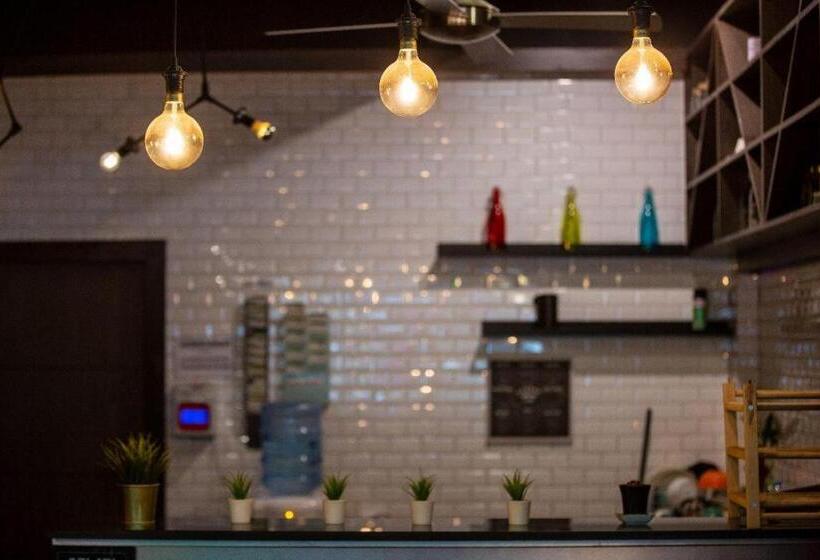 Fotos del hotel Rooms Republic Pattaya:  24