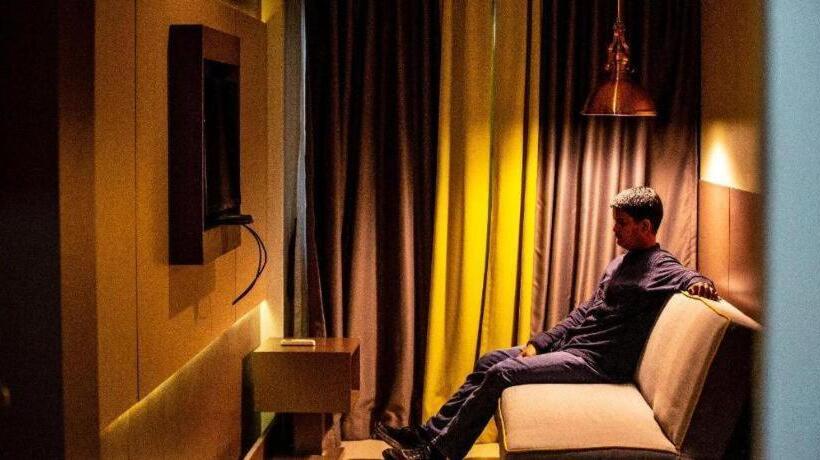 Fotos del hotel Rooms Republic Pattaya:  6