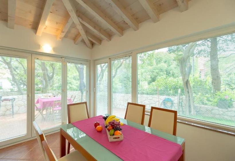 Fotos del hotel Leona & Borna's Central Lapad Suites:  20