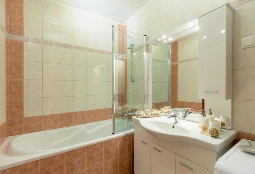 Fotos del hotel Leona & Borna's Central Lapad Suites:  17