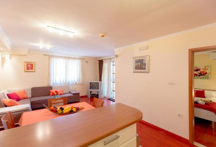 Fotos del hotel Leona & Borna's Central Lapad Suites:  11