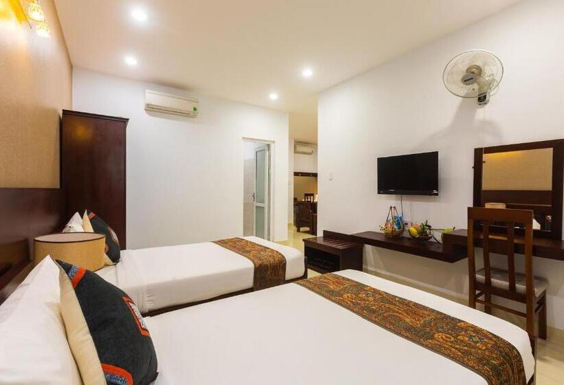 Fotos del hotel Navy  Danang:  10