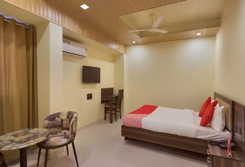 Fotos del hotel Gargi Executive By Oyo Rooms:  21