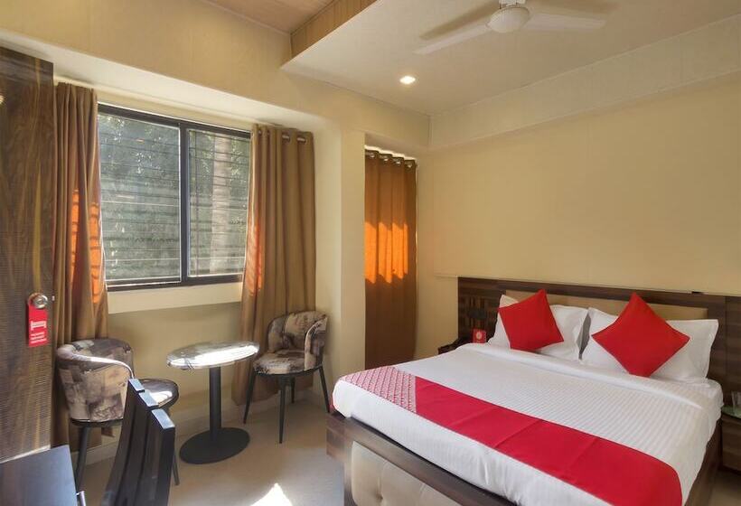 Fotos del hotel Gargi Executive By Oyo Rooms:  6