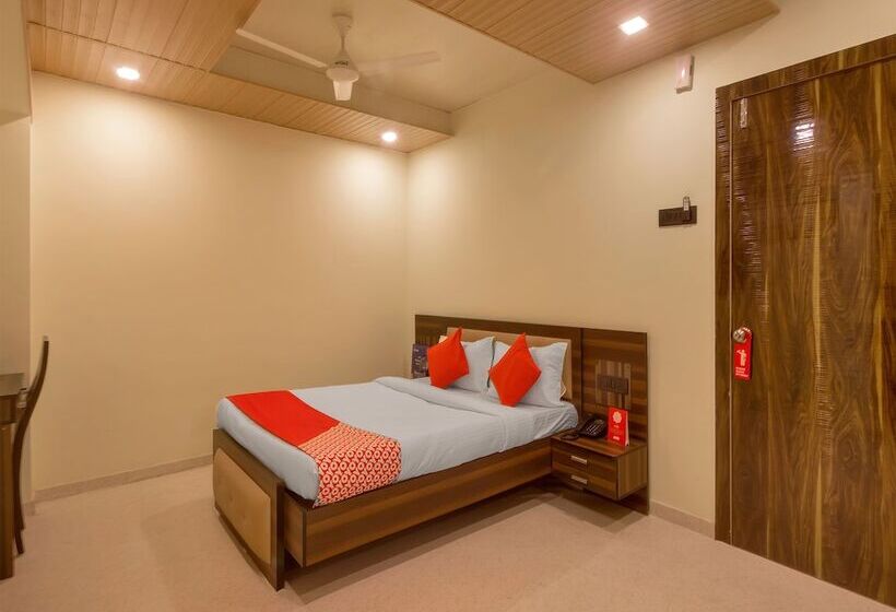 Fotos del hotel Gargi Executive By Oyo Rooms:  4