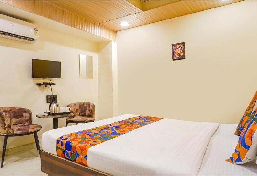 Fotos del hotel Gargi Executive By Oyo Rooms:  18