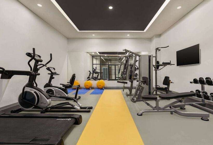 Fotos del hotel Ramada Encore By Wyndham Istanbul Basin Express:  14