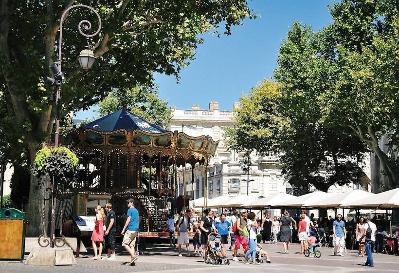 Fotos del hotel Hôtel Du Palais Des Papes:  17