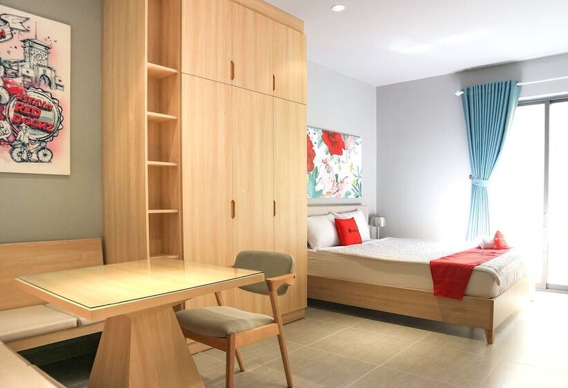 Fotos del hotel Reddoorz Plus @ Le Van Sy Street 2:  4