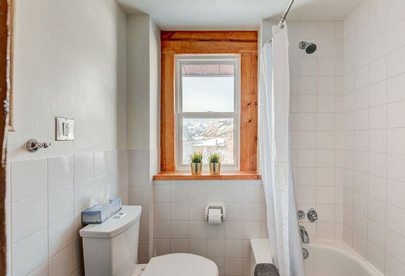 Fotos del hotel Rocky Mountain Bed & Breakfast:  2