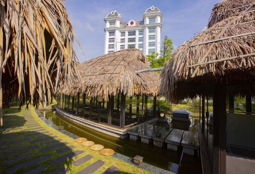 Fotos del hotel Westlake Hotel & Resort Vinh Phuc:  16