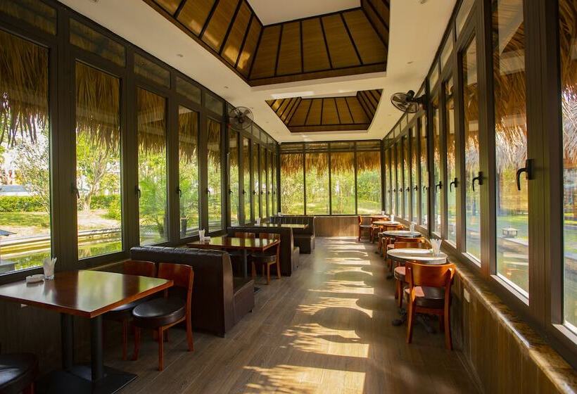 Fotos del hotel Westlake Hotel & Resort Vinh Phuc:  12