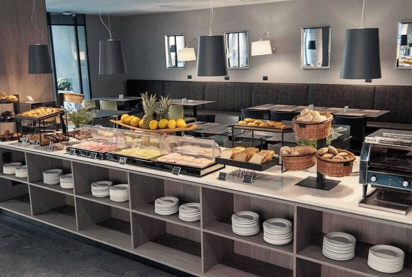 Fotos del hotel Ugo:  25