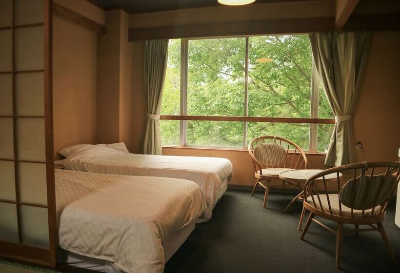 Fotos del hotel &resort Yamanouchi Hills:  6