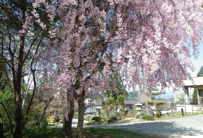 Fotos del hotel &resort Yamanouchi Hills:  13