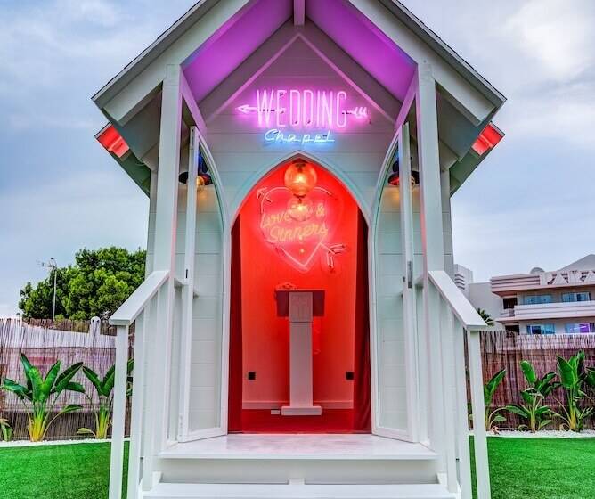 Romeos Ibiza – Adults Only