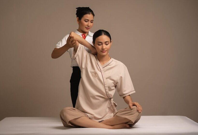 Fotos del hotel Health Land Resort & Spa:  12