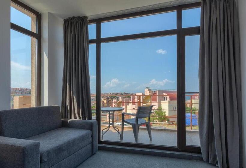 Fotos del hotel Odyssey Family:  19