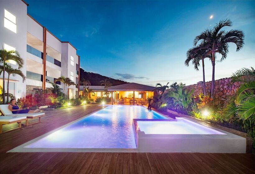 Fotos del hotel Naboo Resort & Dive Center:  4