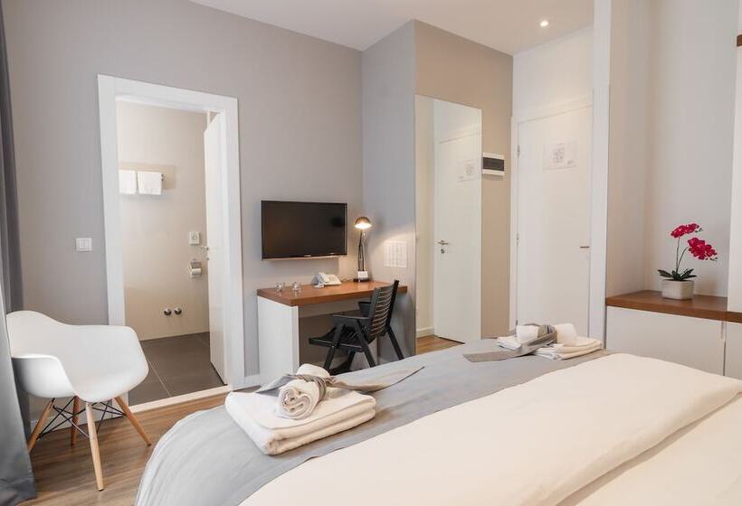 Fotos del hotel Prima Luxury Rooms:  25