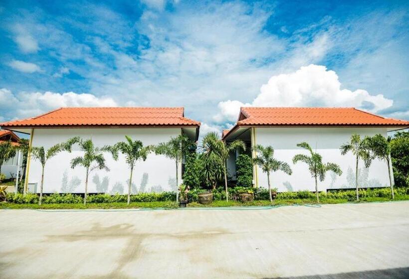 Fotos del hotel Nangrong Garden Home:  9