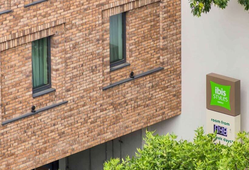 Fotos del hotel Ibis Styles Bucharest City Center:  2