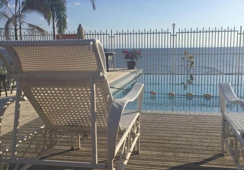 Cml Beach Resort & Waterpark