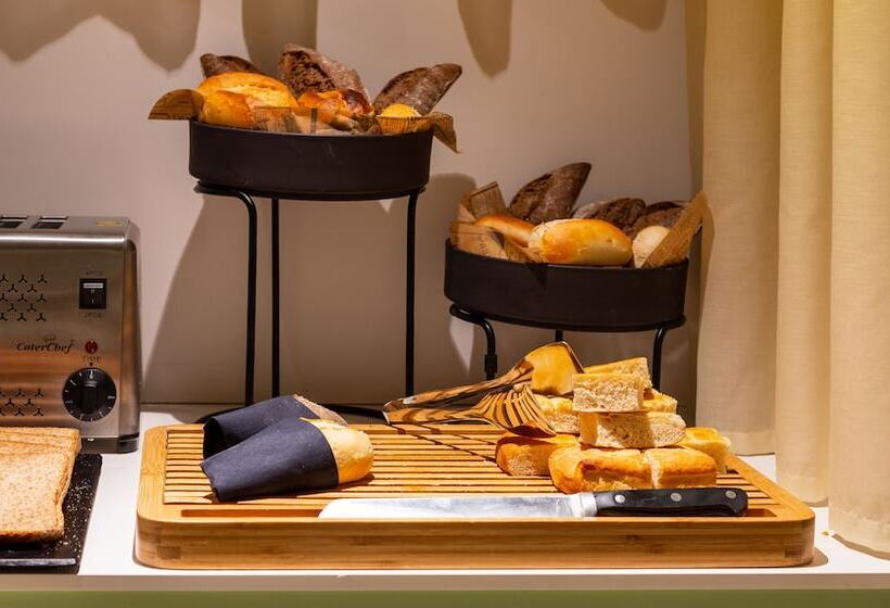 Fotos del hotel Bristol Premium:  16